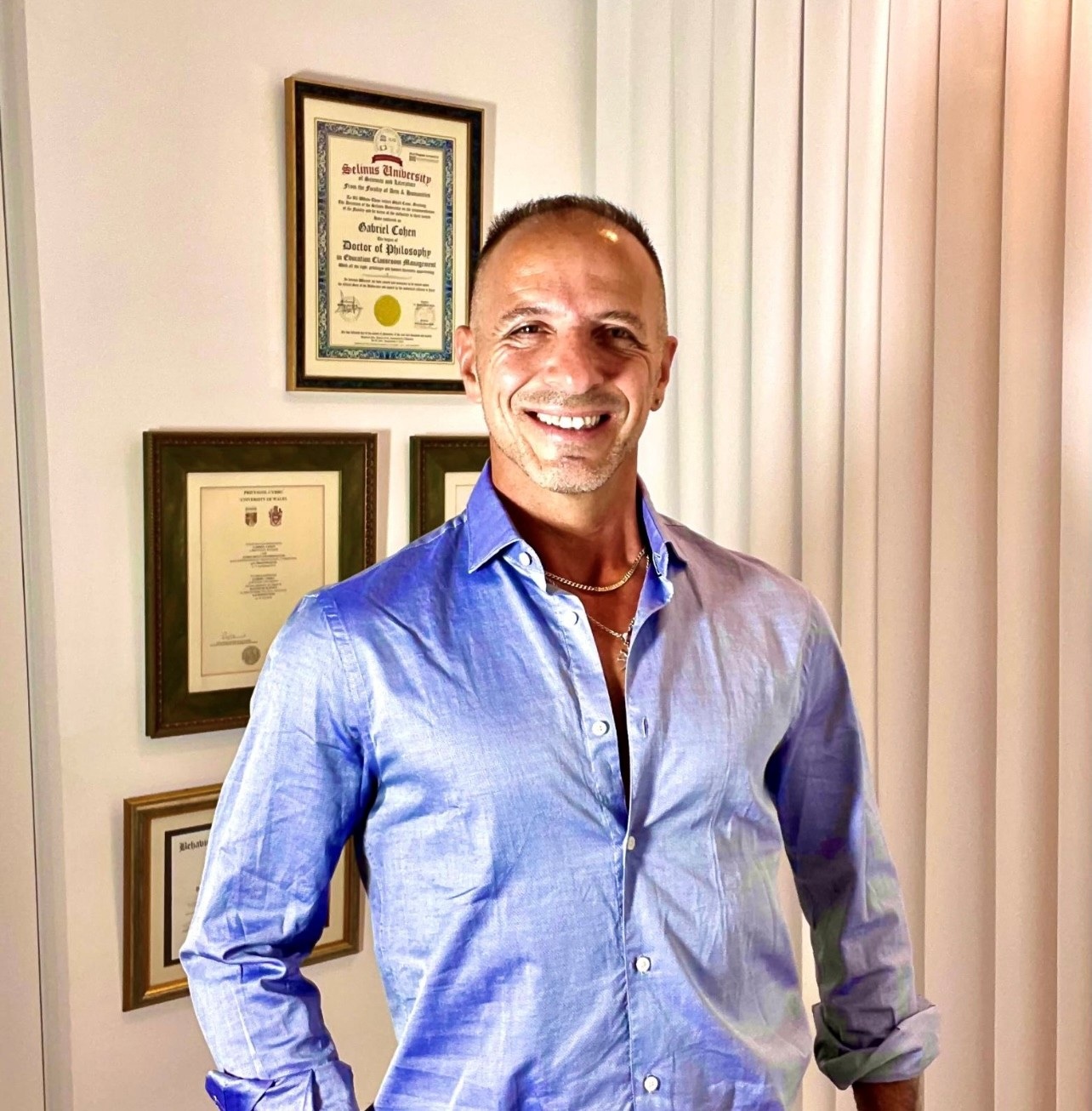 Dr. Gabriel Cohen